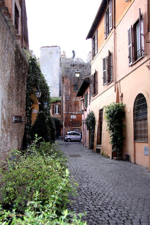 Domus31 - Luxury House In Trastevere โรม ห้อง รูปภาพ