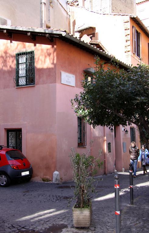 Domus31 - Luxury House In Trastevere โรม ห้อง รูปภาพ