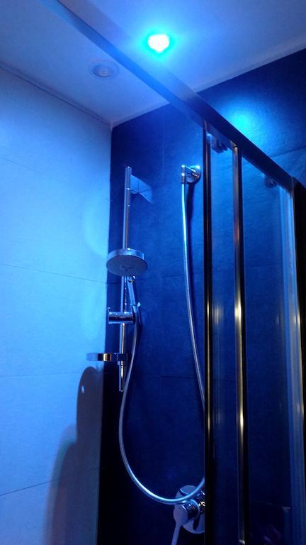 Domus31 - Luxury House In Trastevere โรม ห้อง รูปภาพ