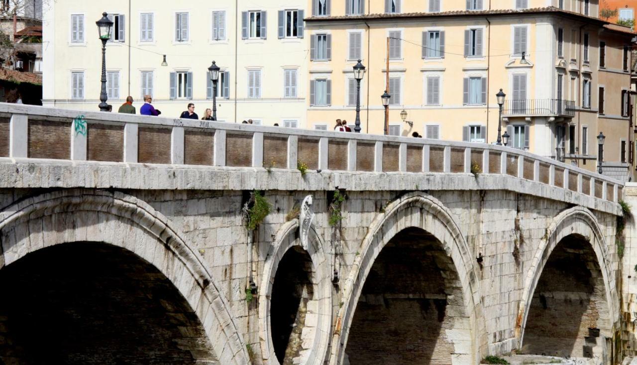 Domus31 - Luxury House In Trastevere โรม ภายนอก รูปภาพ